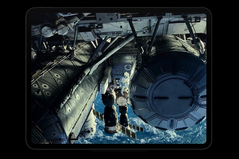 Màn hình Ultra Retina XDR với công nghệ mặt kính Nano