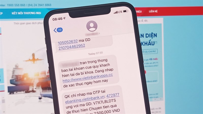 Lợi dụng việc khóa tài khoản tạm thời