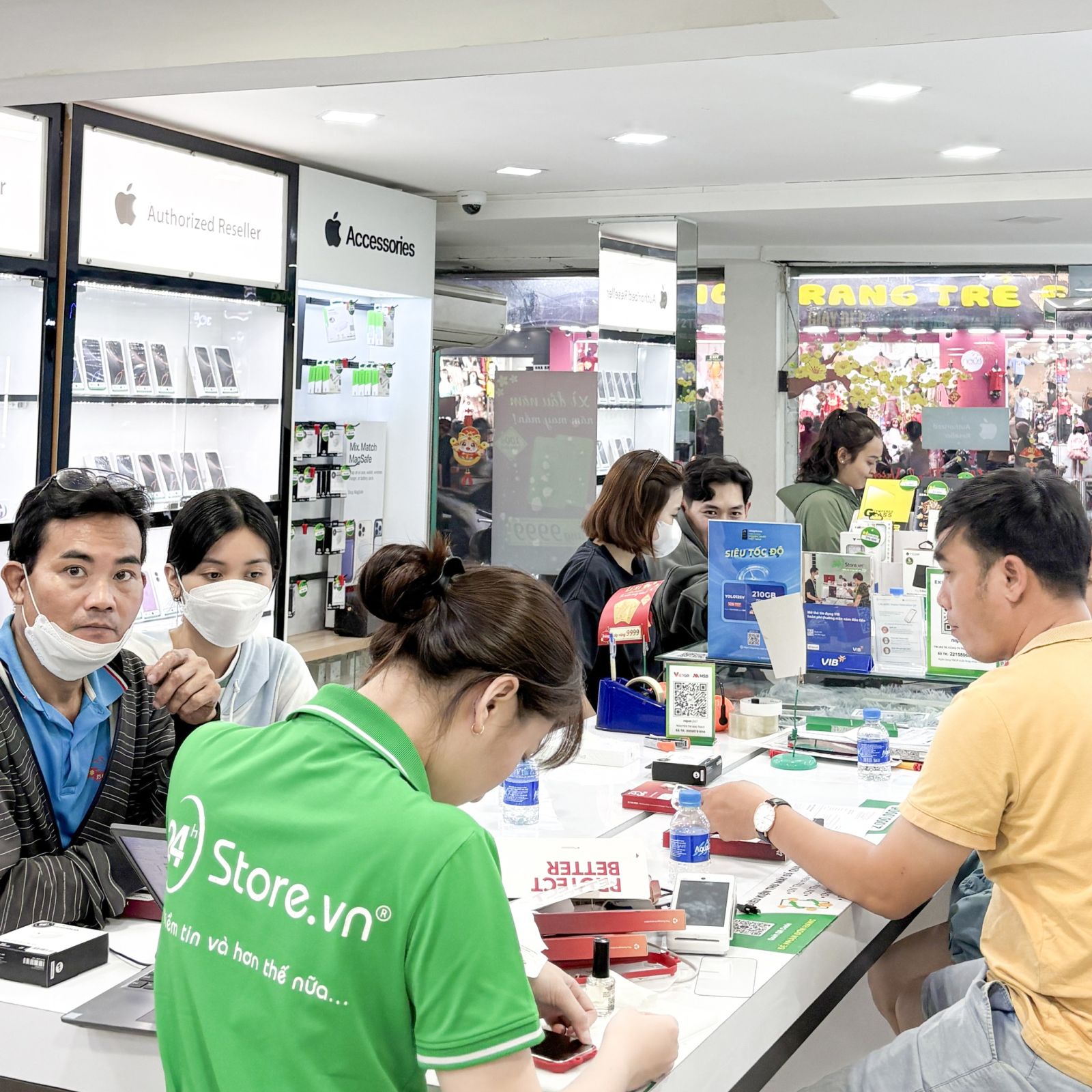 Mua bộ túi chống sốc MacBook 13 inch 2020 giá tốt tại 24hStore