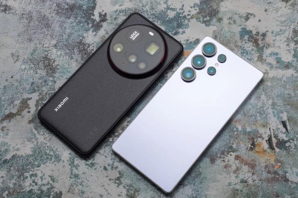 Samsung Galaxy S25 Ultra vs. Xiaomi 15 Ultra: Cuộc đua AI trên flagship 3