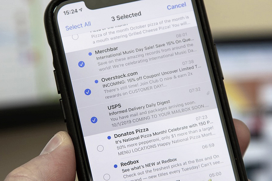 cach-chon-nhanh-nhieu-tep-tren-iphone-chi-bang-2-ngon-tay-6