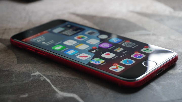 nhung-dong-iphone-nao-nen-cap-nhat-ios-18-4-1-13