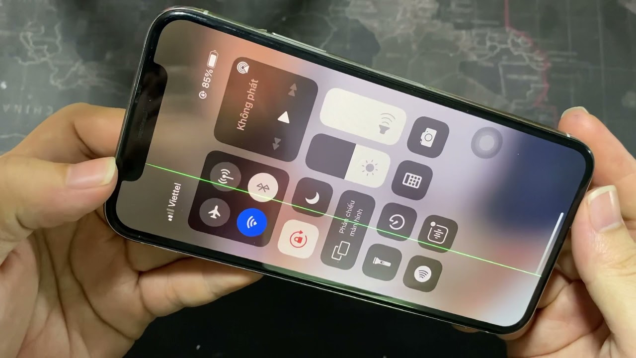 Thay màn hình iPhone 11 Pro 2