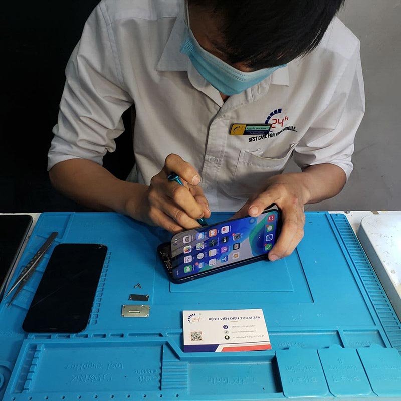 Thay màn hình iPhone 12 6