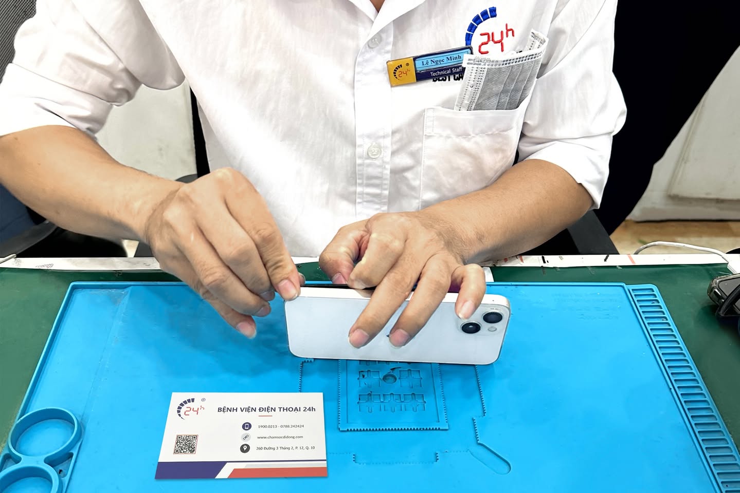 5.2 Thay màn hình iPhone 13 có ảnh hưởng đến khả năng chống nước không?
