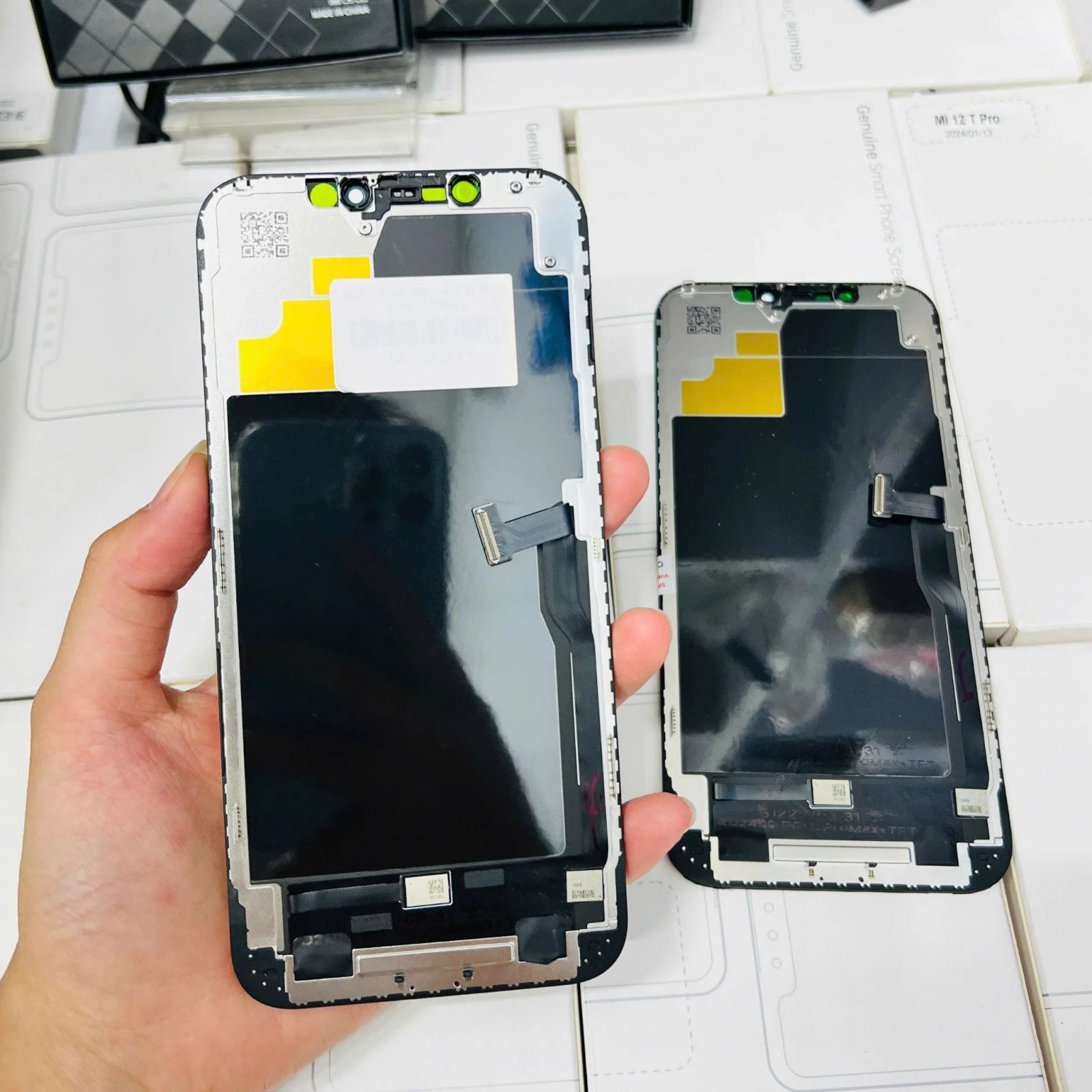 Thay màn hình iPhone 12 Pro 5
