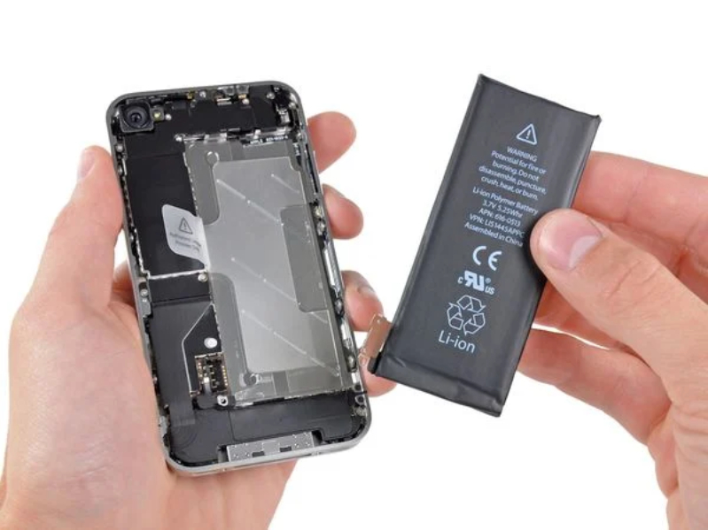 Thay pin iPhone 6 5