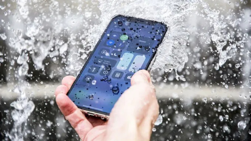 Thay pin iPhone 12 Pro 6