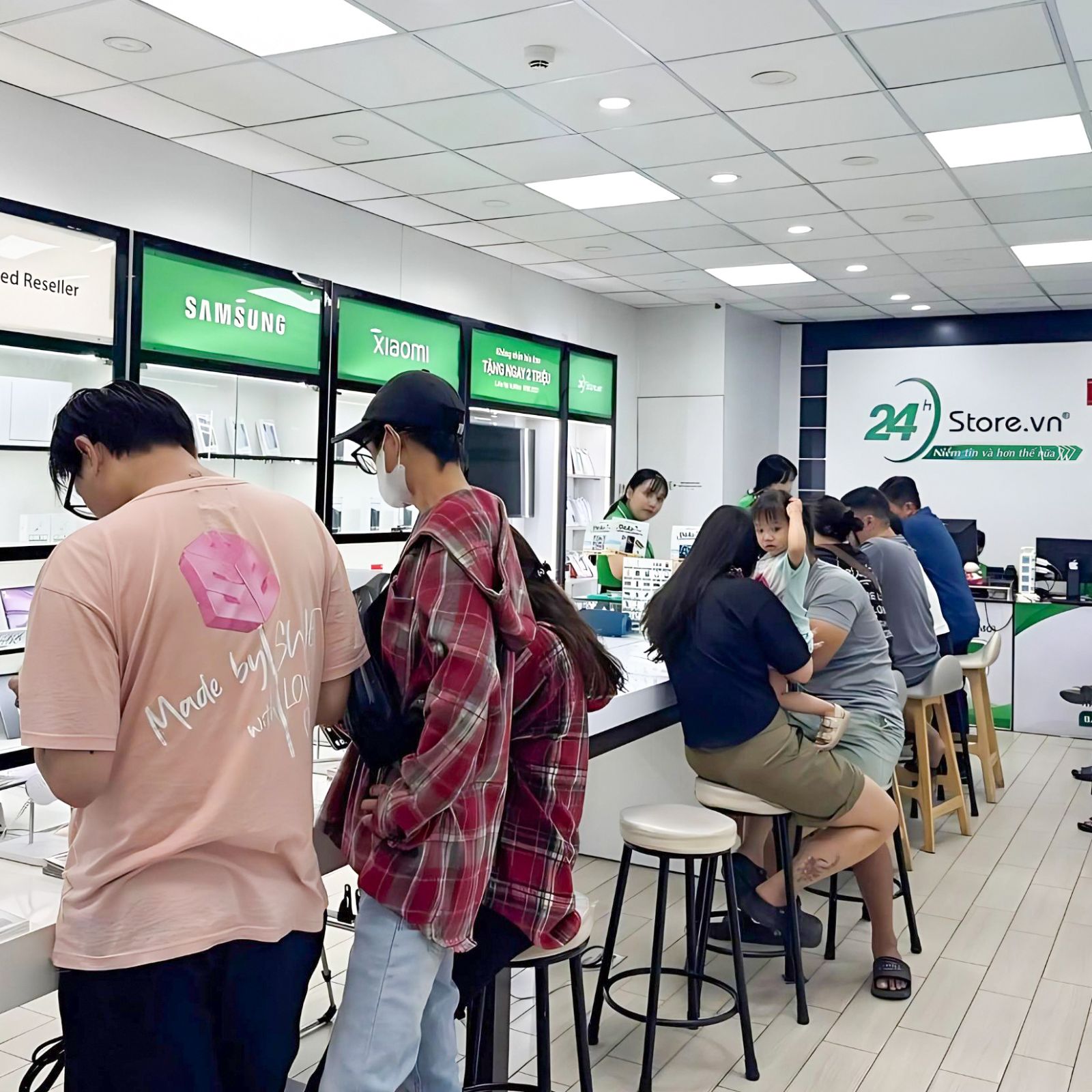 thay màn hình iPhone XS 10