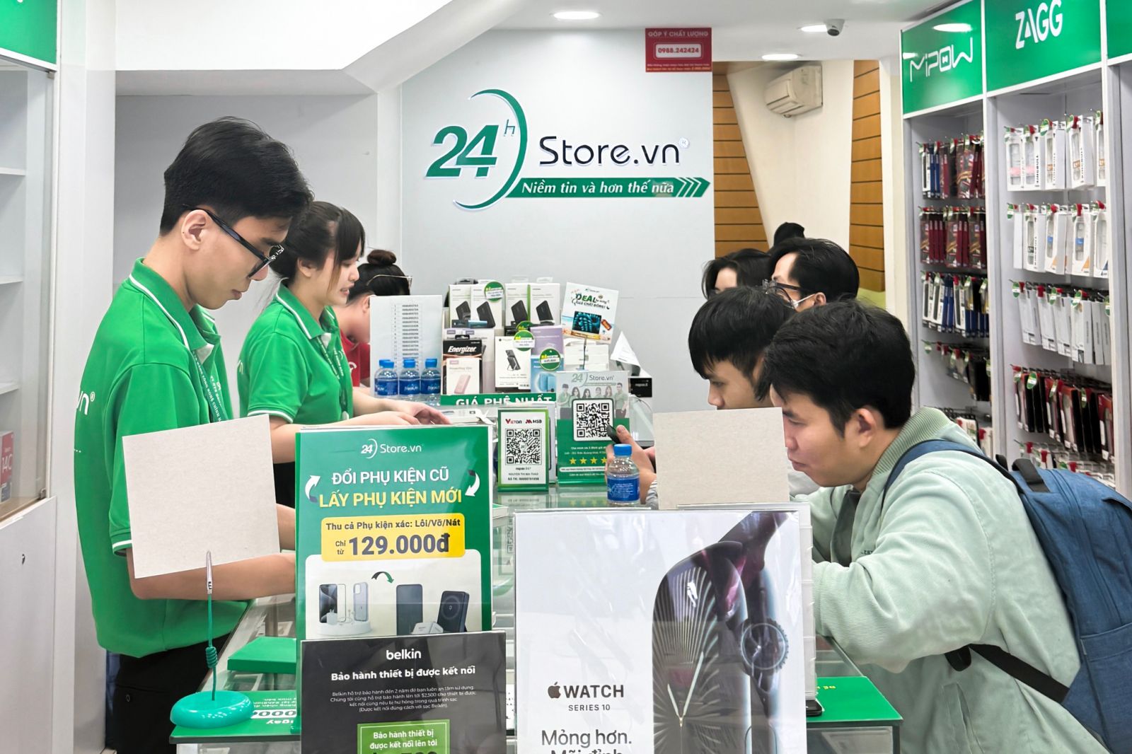 Thay pin iPhone 15 thường 8