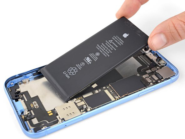 Thay pin iPhone XR 5