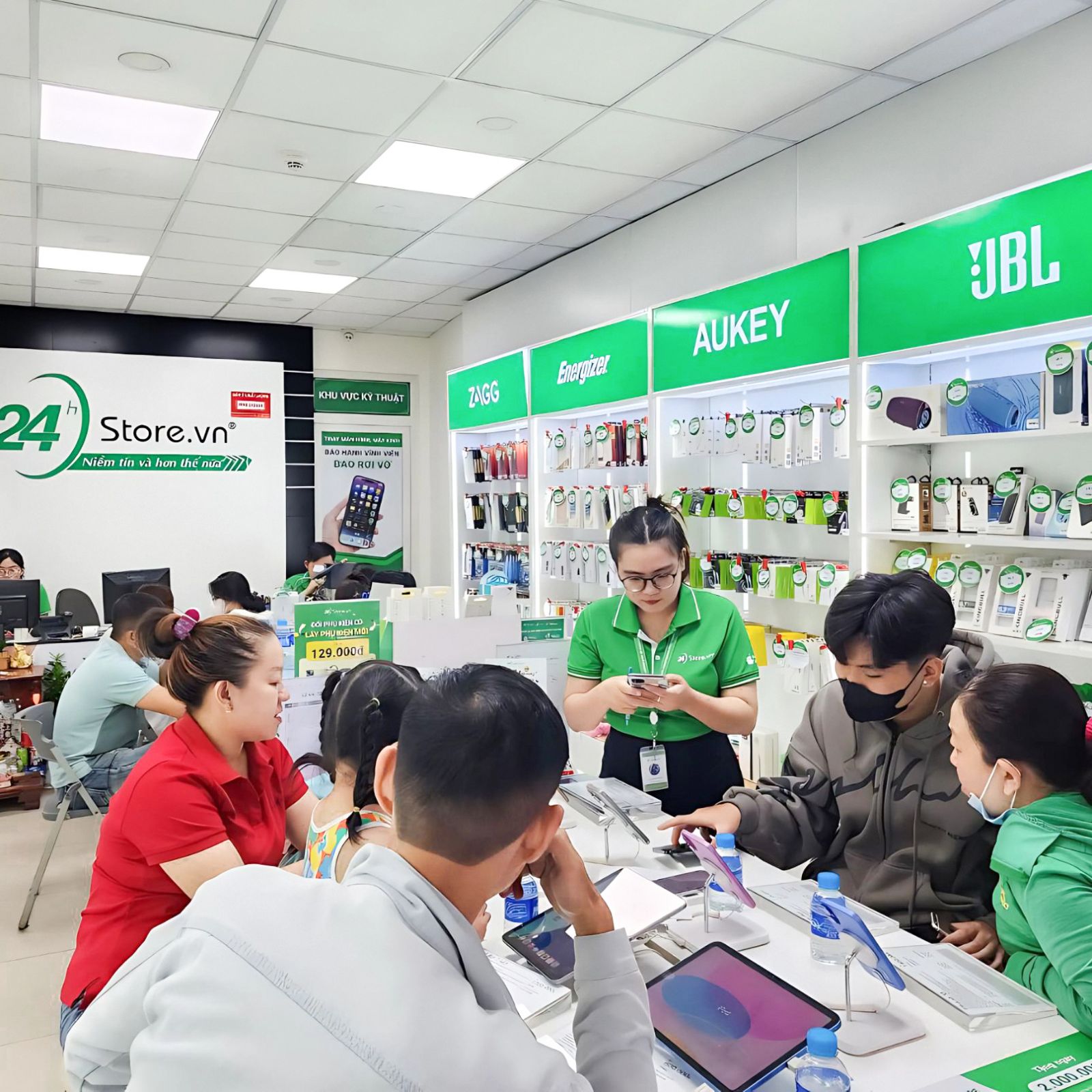 Apple Watch Series 10 46mm GPS - Viền Nhôm, Dây Cao Su Size M/L | Chính hãng VN 14 Apple Watch Series 10 46mm GPS - Viền Nhôm, Dây Cao Su Size M/L | Chính hãng VN 14