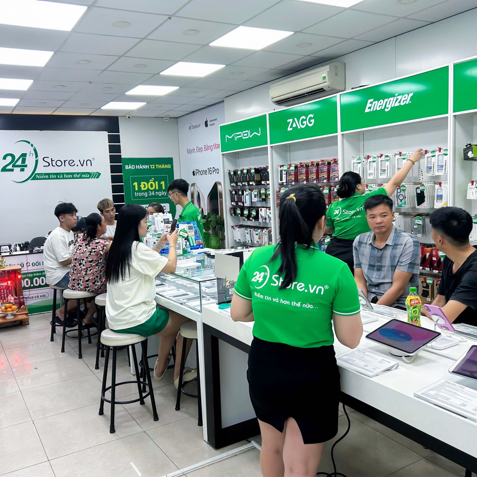 Apple Watch Series 10 46mm LTE - Viền Titan, Dây Cao Su Size S/M 13 Apple Watch Series 10 46mm LTE - Viền Titan, Dây Cao Su Size S/M 13