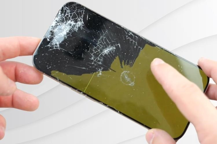 Thay màn hình iPhone 16 4