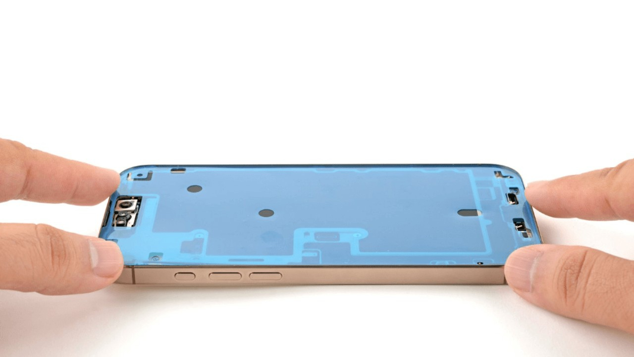 Thay màn hình iPhone 16 Plus 5