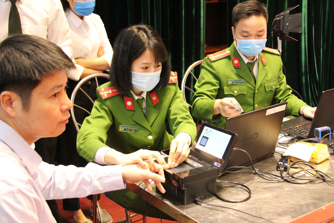 Hướng dẫn đổi thẻ căn cước online sau sáp nhập tỉnh 12 Hướng dẫn đổi thẻ căn cước online sau sáp nhập tỉnh 12