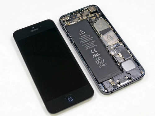 Thay pin iPhone 5C 2
