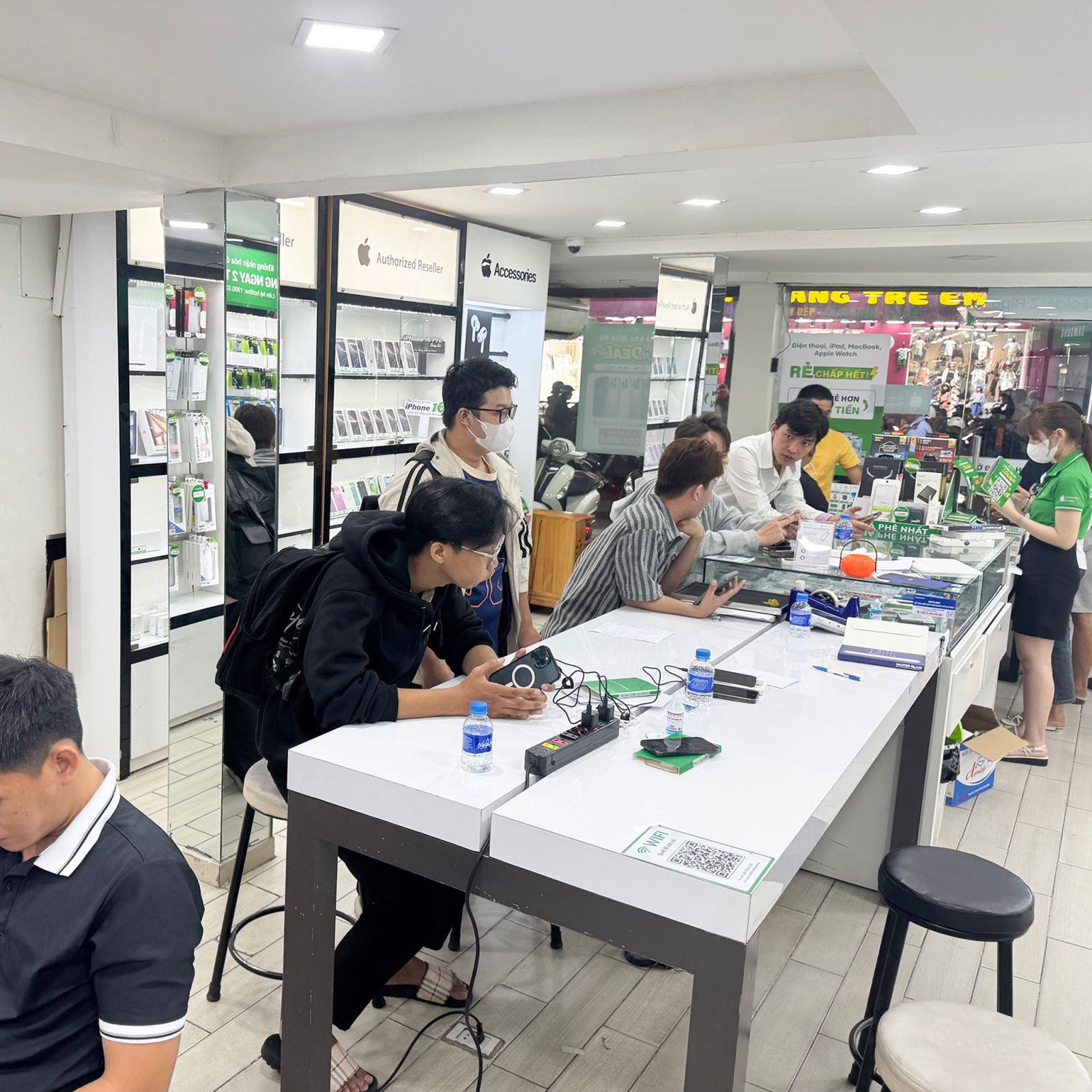 Hướng dẫn tra cứu quê quán và địa chỉ mới trên VNeID sau sáp nhập hành chính 1/7/2025 7 Hướng dẫn tra cứu quê quán và địa chỉ mới trên VNeID sau sáp nhập hành chính 1/7/2025 7