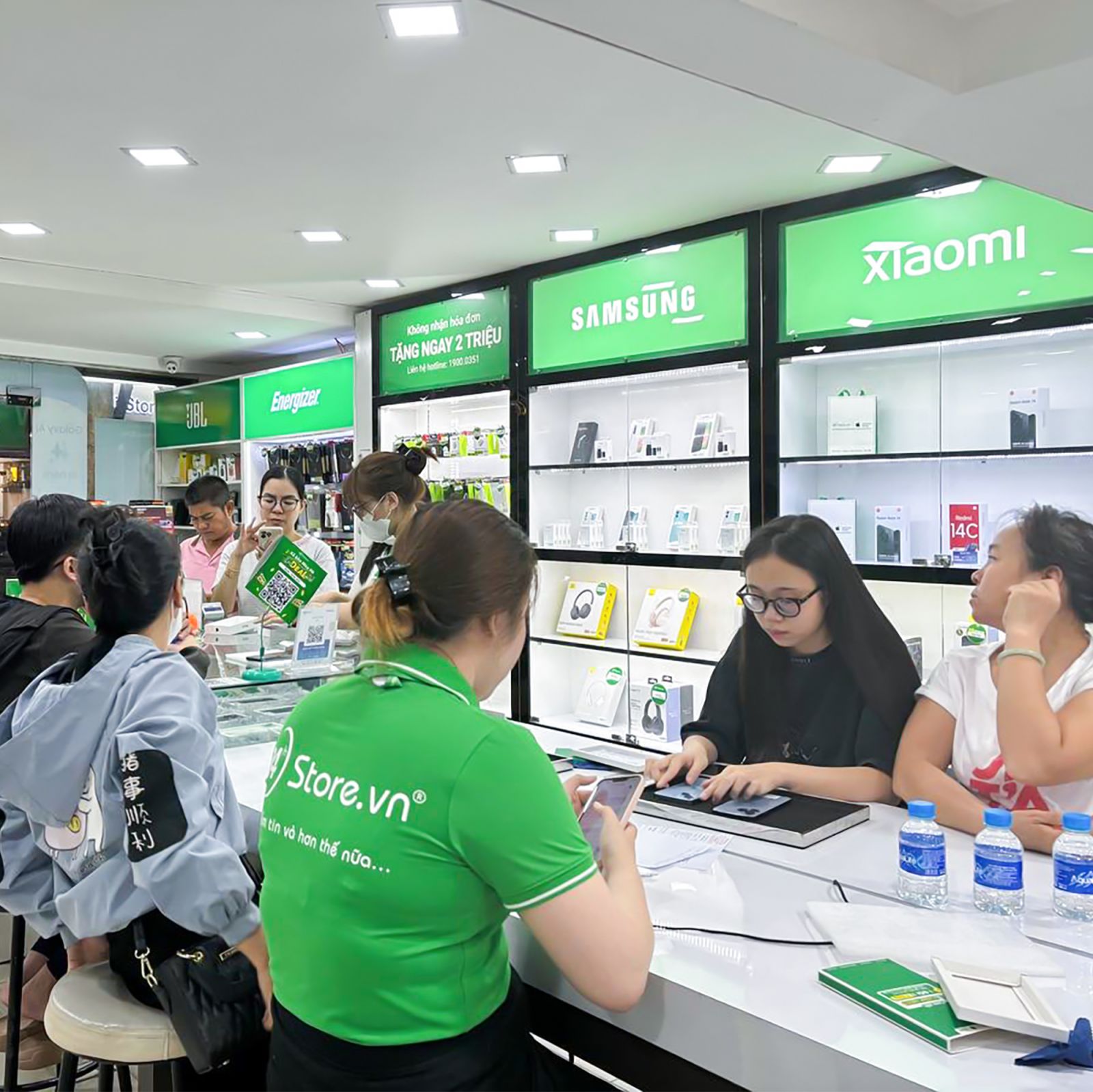 Sạc dự phòng Anker Zolo Magnetic 1C A1685 6 Sạc dự phòng Anker Zolo Magnetic 1C A1685 6