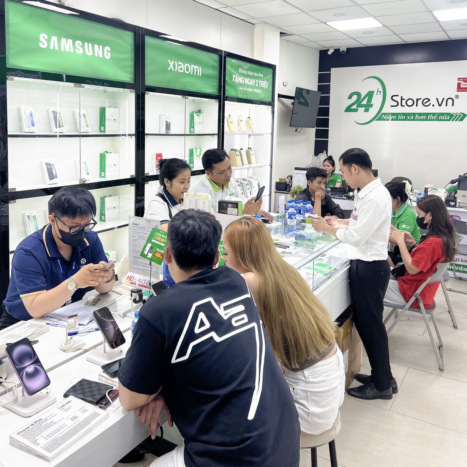 6. Vì sao nên mua Xiaomi Redmi 14C 4GB/128GB Cũ tại 24hStore?