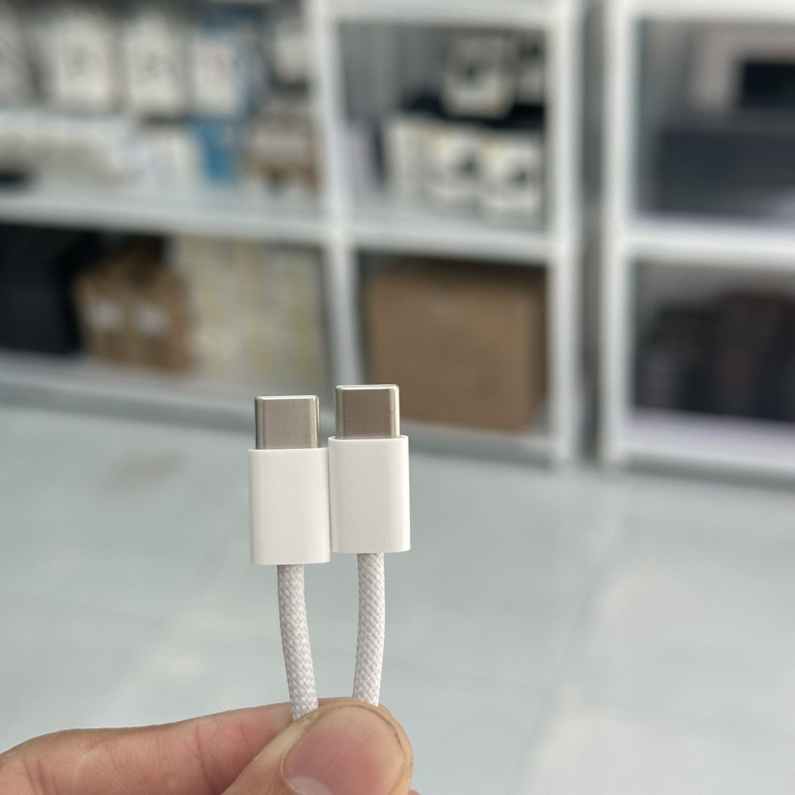 2. Tính năng nổi bật của Cáp sạc USB-C iPhone 15 Series tháo máy (1m)