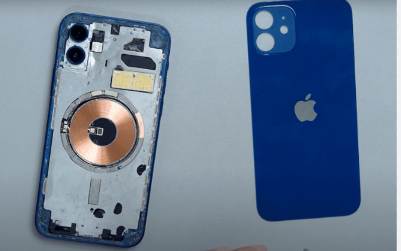 Thay kính lưng iPhone 12 Mini 1