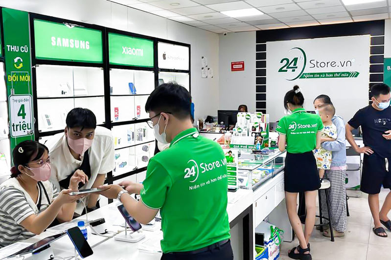 Thay kính lưng iPhone 12 Pro 6