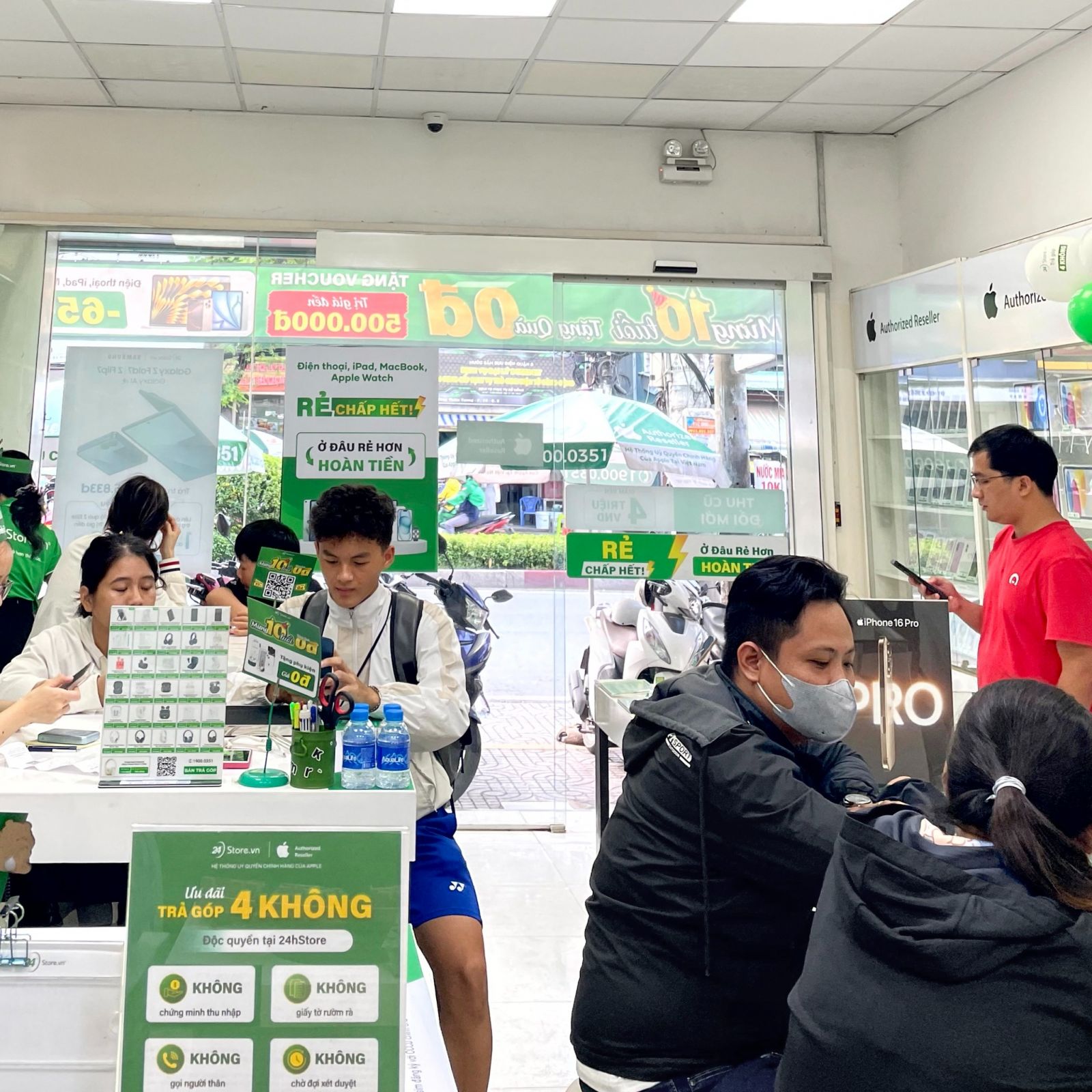 6. Lý do nên mua Samsung Galaxy A17 5G 8GB/128GB Chính Hãng tại 24hStore?