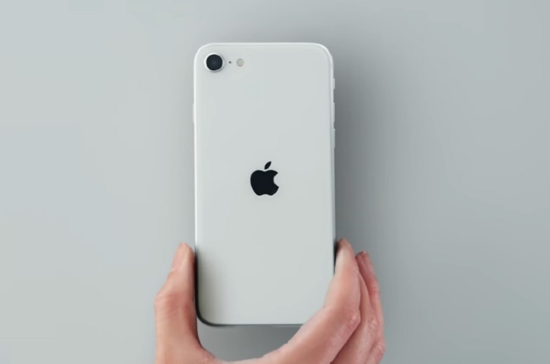 Thay pin iPhone SE 2020 3 Thay pin iPhone SE 2020 3