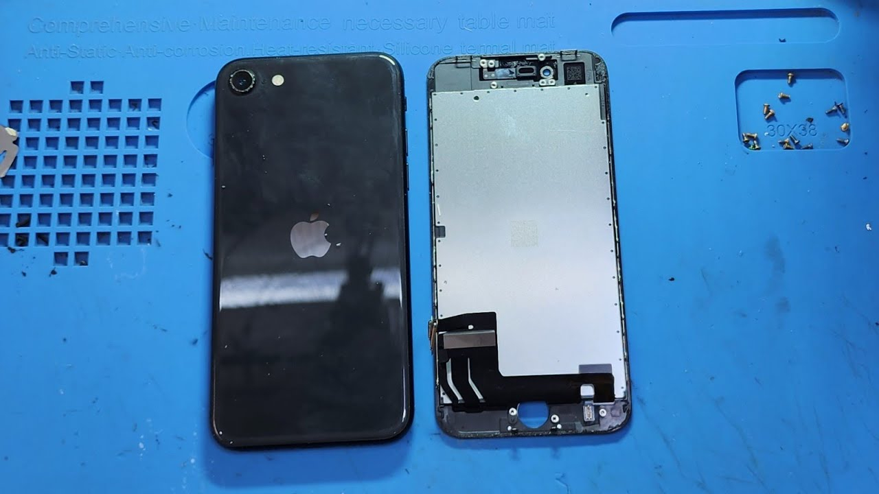 Thay màn hình iPhone SE 2020 4