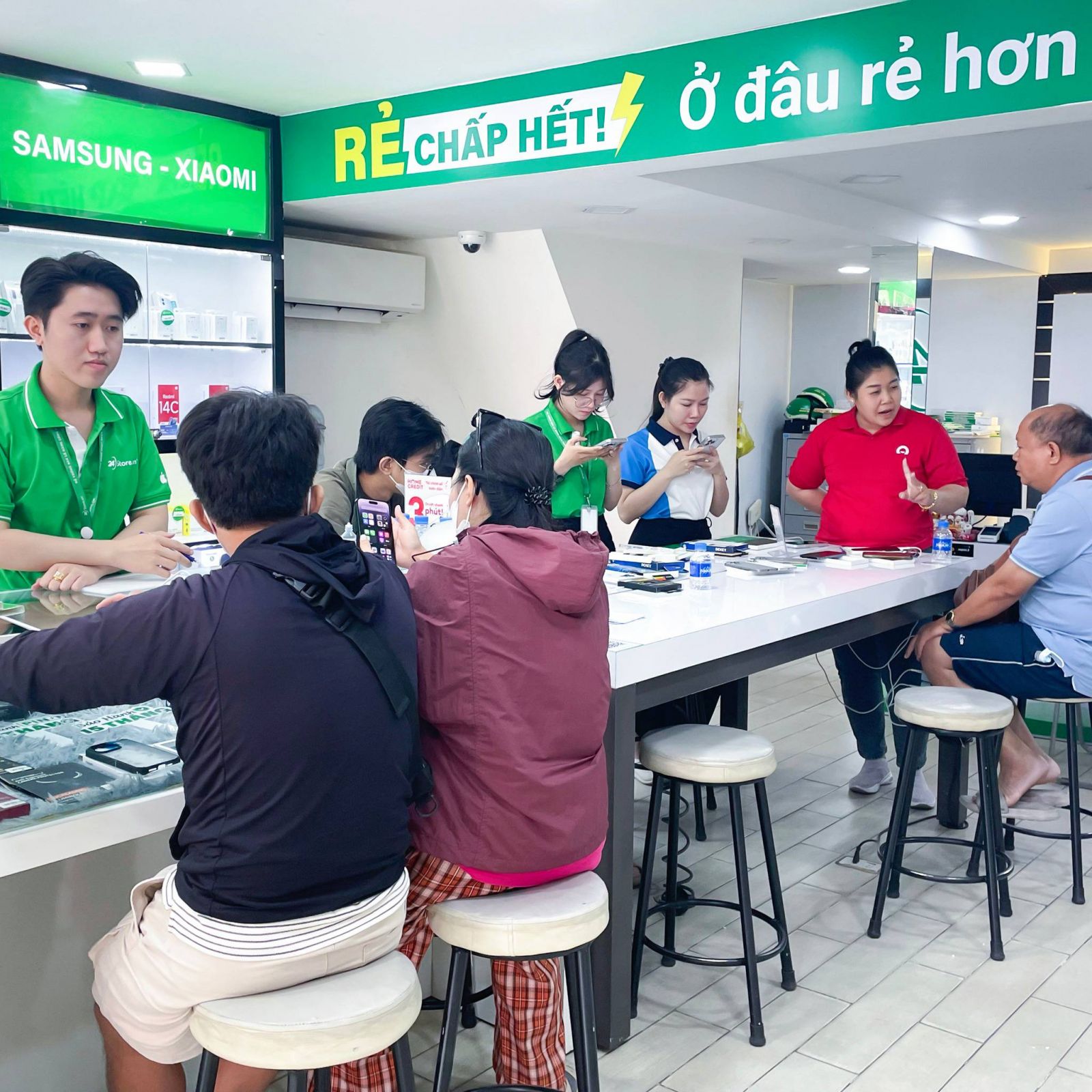 Thay màn hình iPhone 17 Pro 9 Thay màn hình iPhone 17 Pro 9