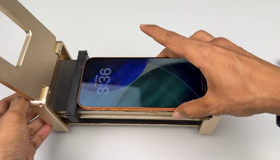 Thay màn hình iPhone 17 Pro Max 1