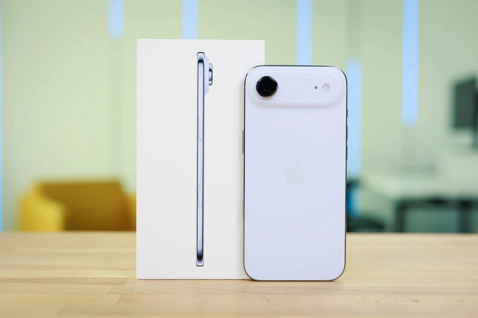 Thay pin iPhone Air 4 Thay pin iPhone Air 4