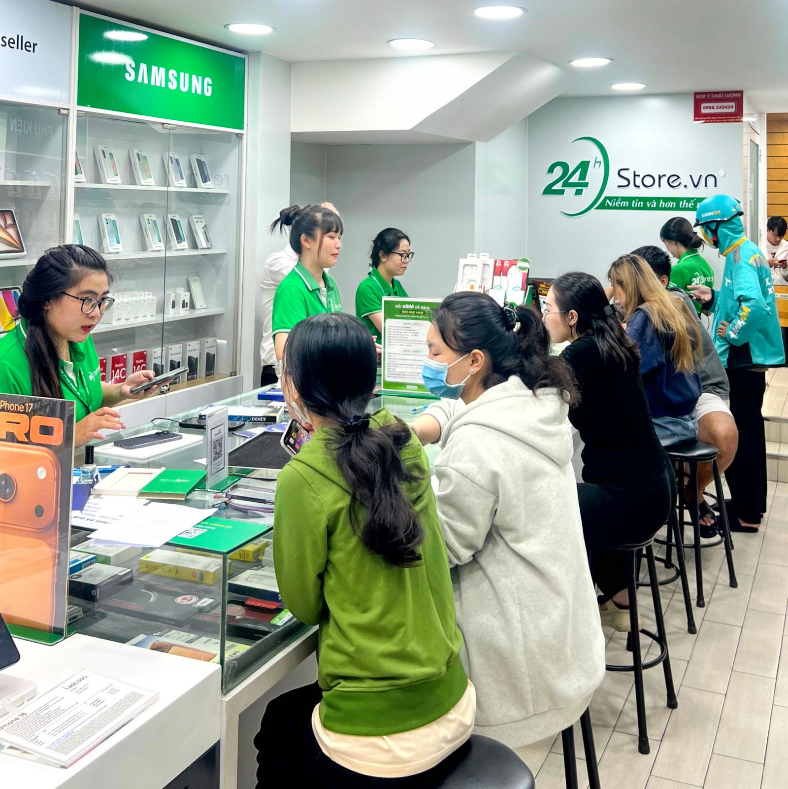 Thay cảm ứng iPhone 17 Pro 9 Thay cảm ứng iPhone 17 Pro 9