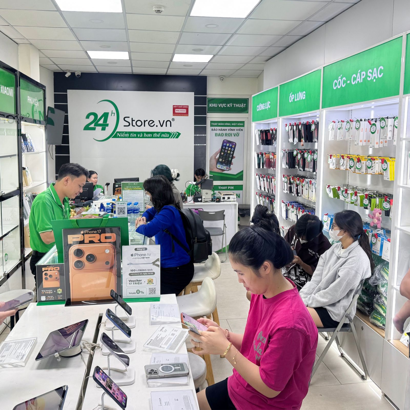 Thay loa iPhone 17 8