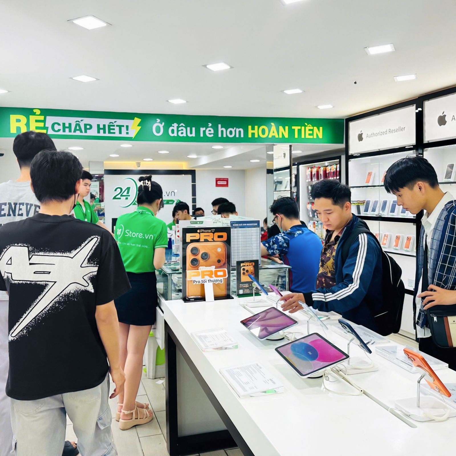 Thay vỏ iPhone 17 Pro Max 7 Thay vỏ iPhone 17 Pro Max 7