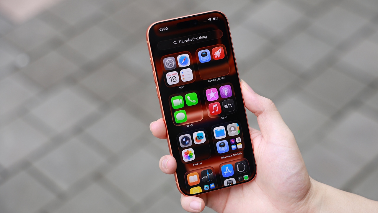 6.5 Sửa lỗi kh&ocirc;ng cảm biến xoay iPhone 17 Pro Max c&oacute; được bảo h&agrave;nh kh&ocirc;ng?