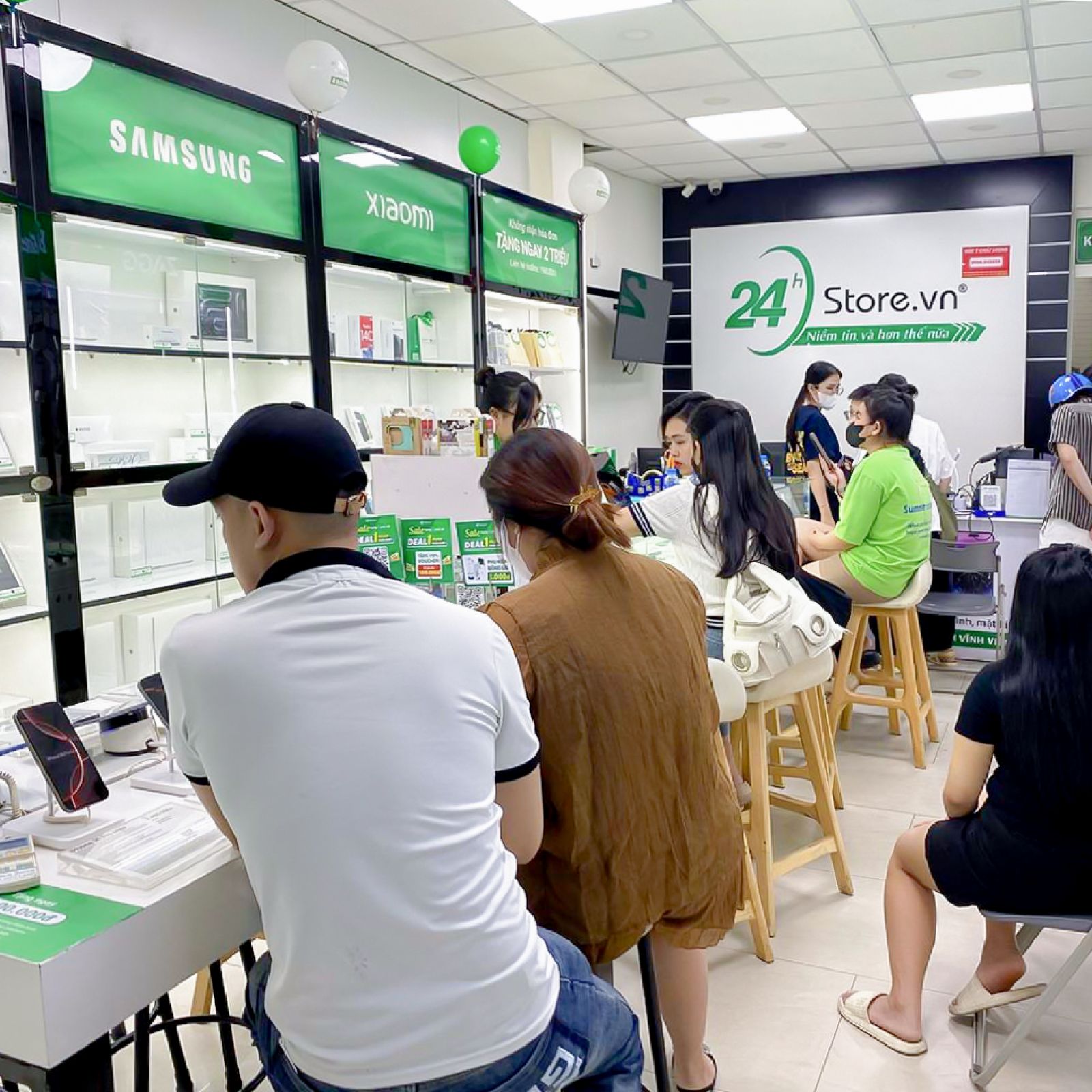 Thay m&agrave;n h&igrave;nh iPad Pro M4 11 inch 7