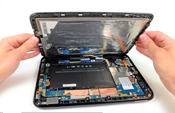 Thay pin iPad Gen 6 WiFi A1893 2