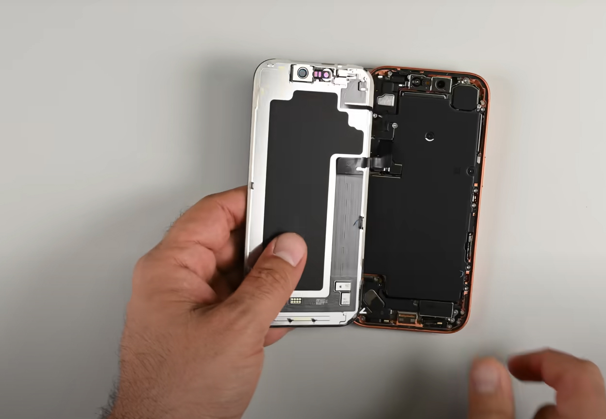 Sửa lỗi mất sóng iPhone 17 Pro Max