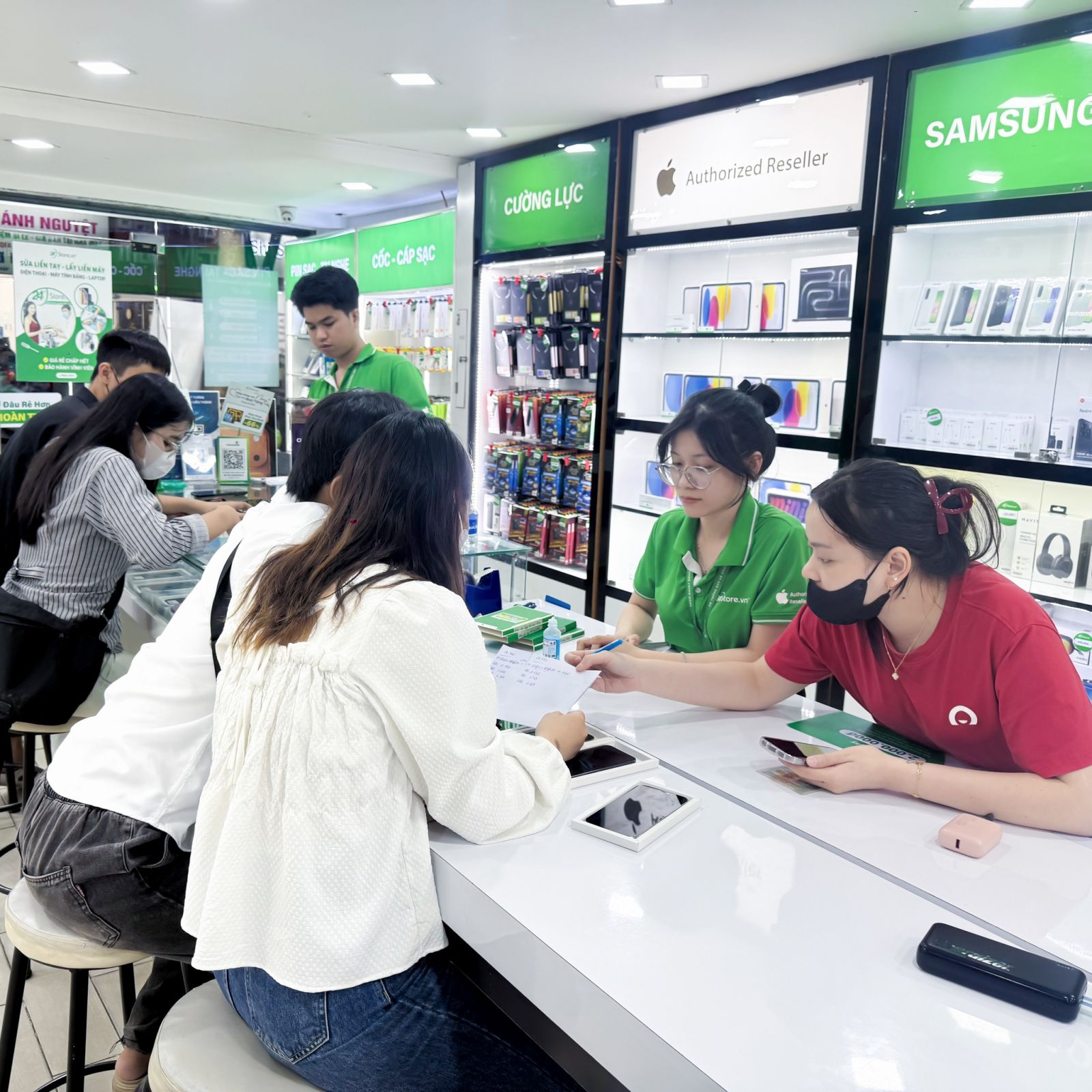 Thay m&agrave;n h&igrave;nh iPad Pro 11 2018 3G (A2013, A1934, A1979)