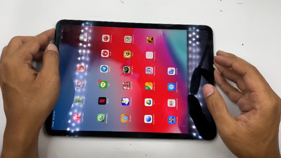 Thay m&agrave;n h&igrave;nh iPad Pro 11 2018 3G (A2013, A1934, A1979)