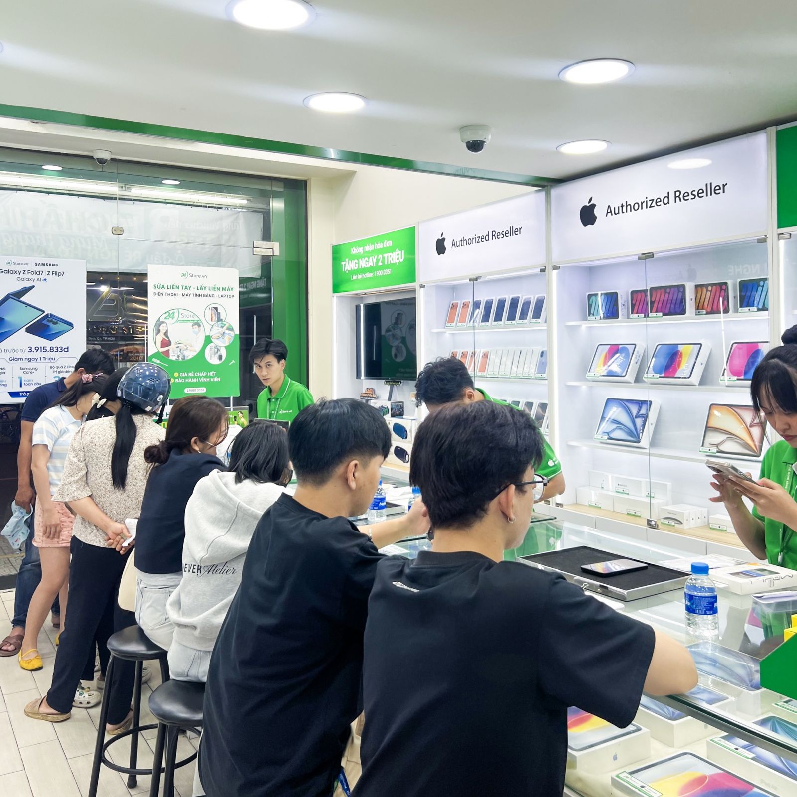 Thay màn hình iPad Pro 12.9 2020 3G (A2069, A2232)