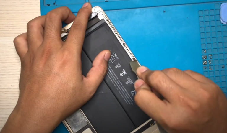 Thay m&agrave;n h&igrave;nh iPad mini 3 3G A1600