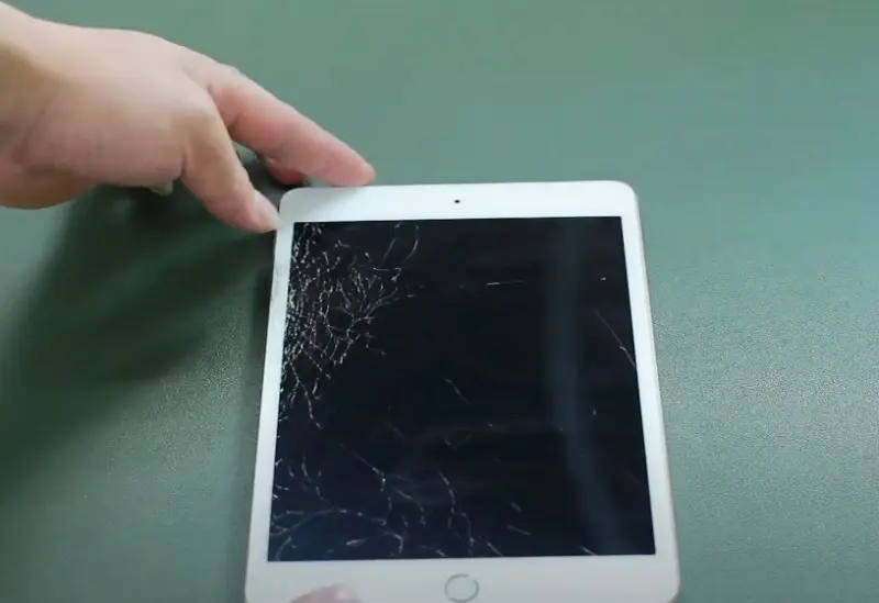 Thay m&agrave;n h&igrave;nh iPad mini 3 3G A1600