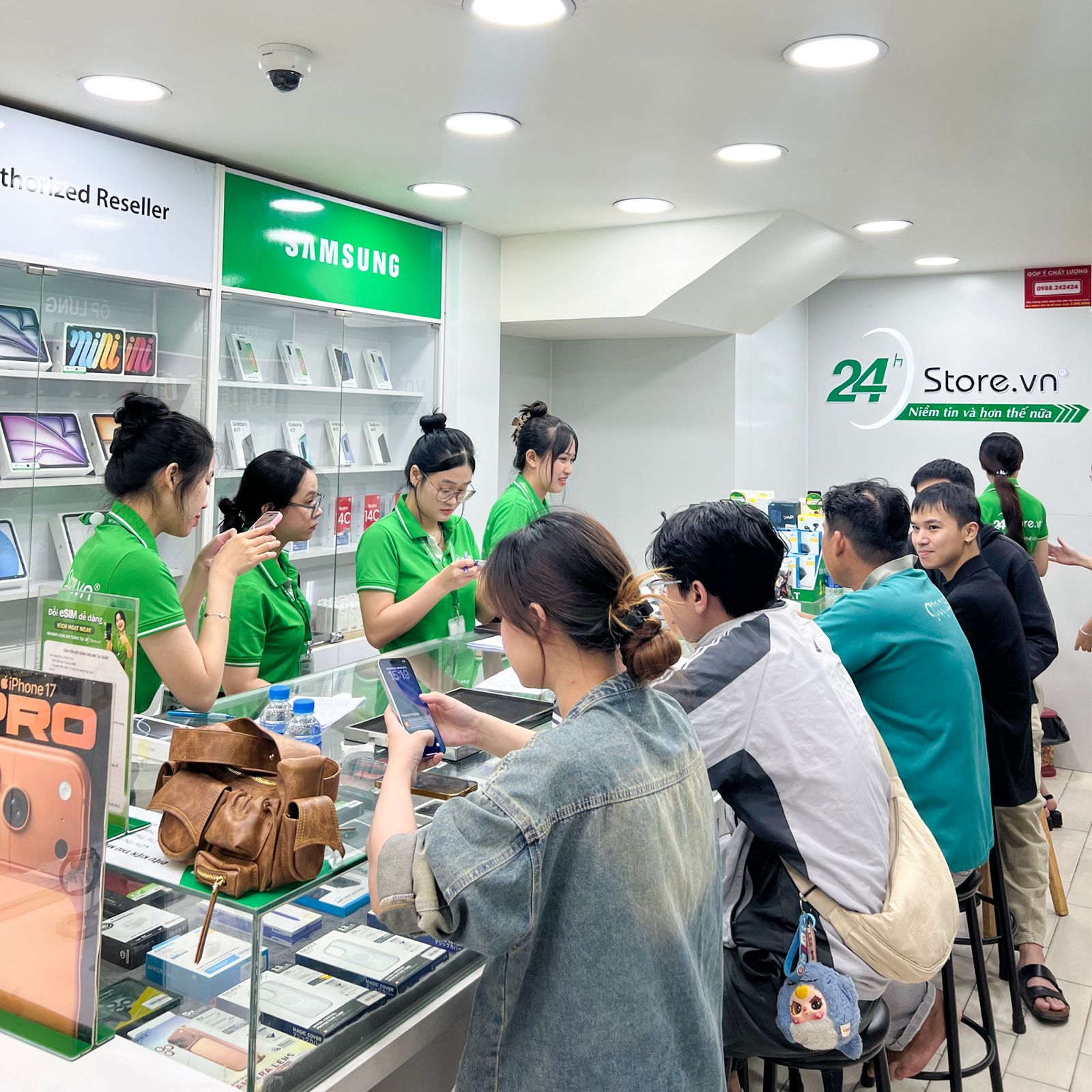 5. Vì sao nên sở hữu Xiaomi Redmi 15 6GB/128GB Chính hãng tại 24hStore?