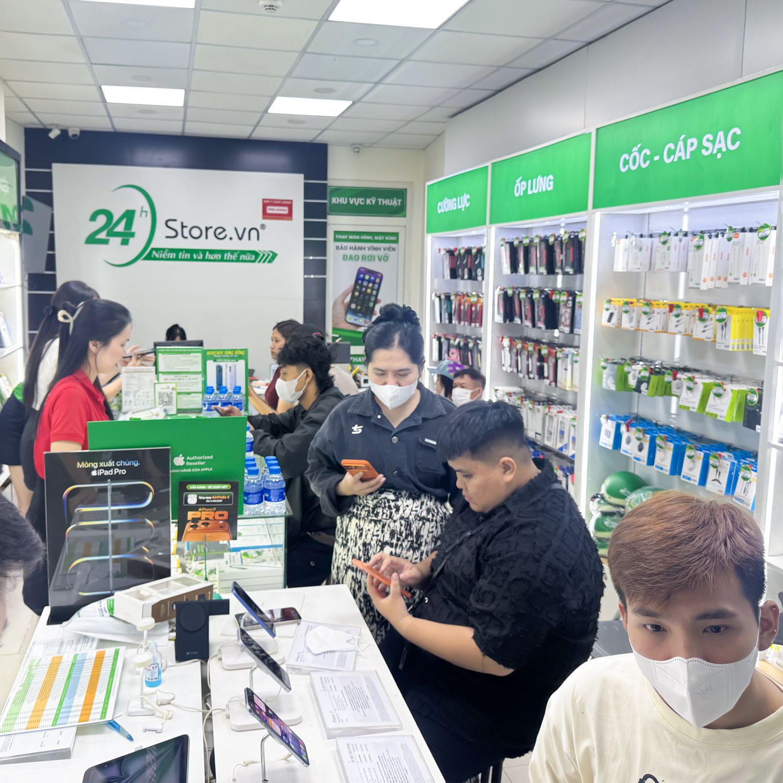 Thay m&agrave;n h&igrave;nh iPad Air 1 3G (A1475, A1476)