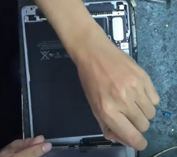 Thay pin iPad Air 3 WiFi A2152