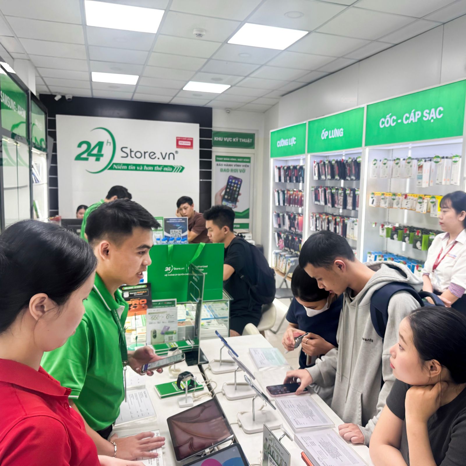 Dán cường lực camera iPhone 17 Pro/ 17 Pro Max Mipow Kingbull 6