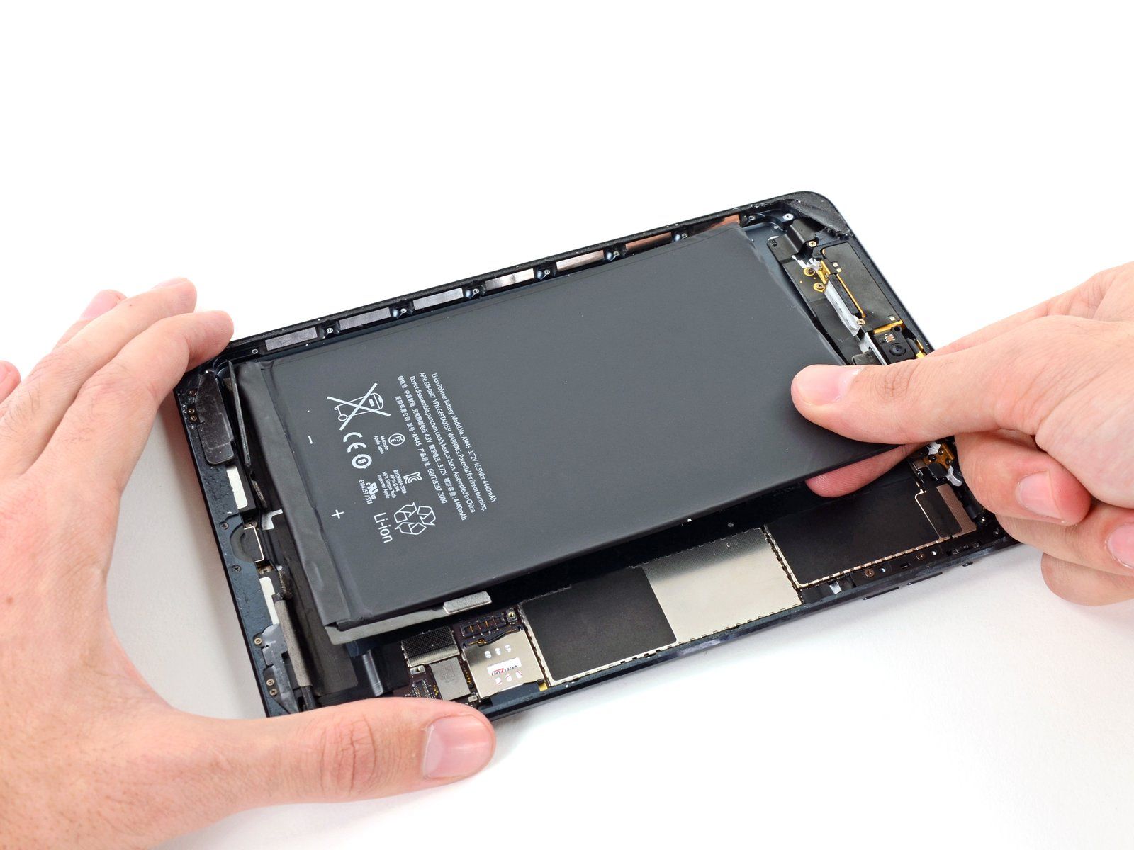 Thay pin iPad Mini 4 WiFi A1538